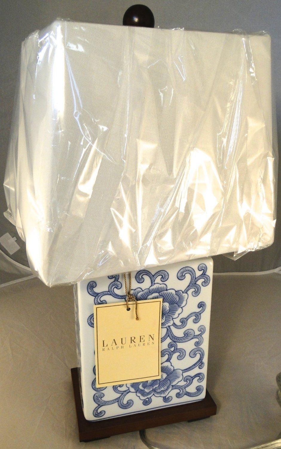 Ralph Lauren Mandarin Floral, Mandarin Blue & White Traditional Porcelain Ceramic Table Lamp