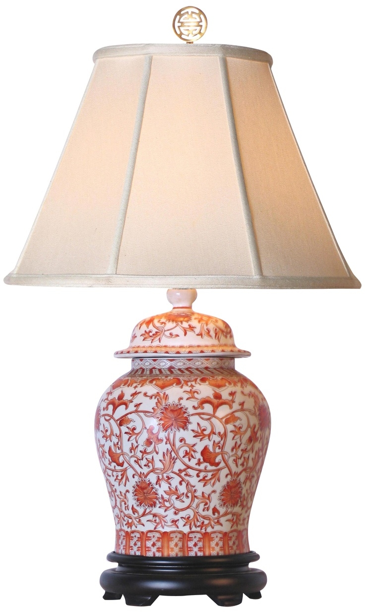 Porcelain oriental table lamp 2