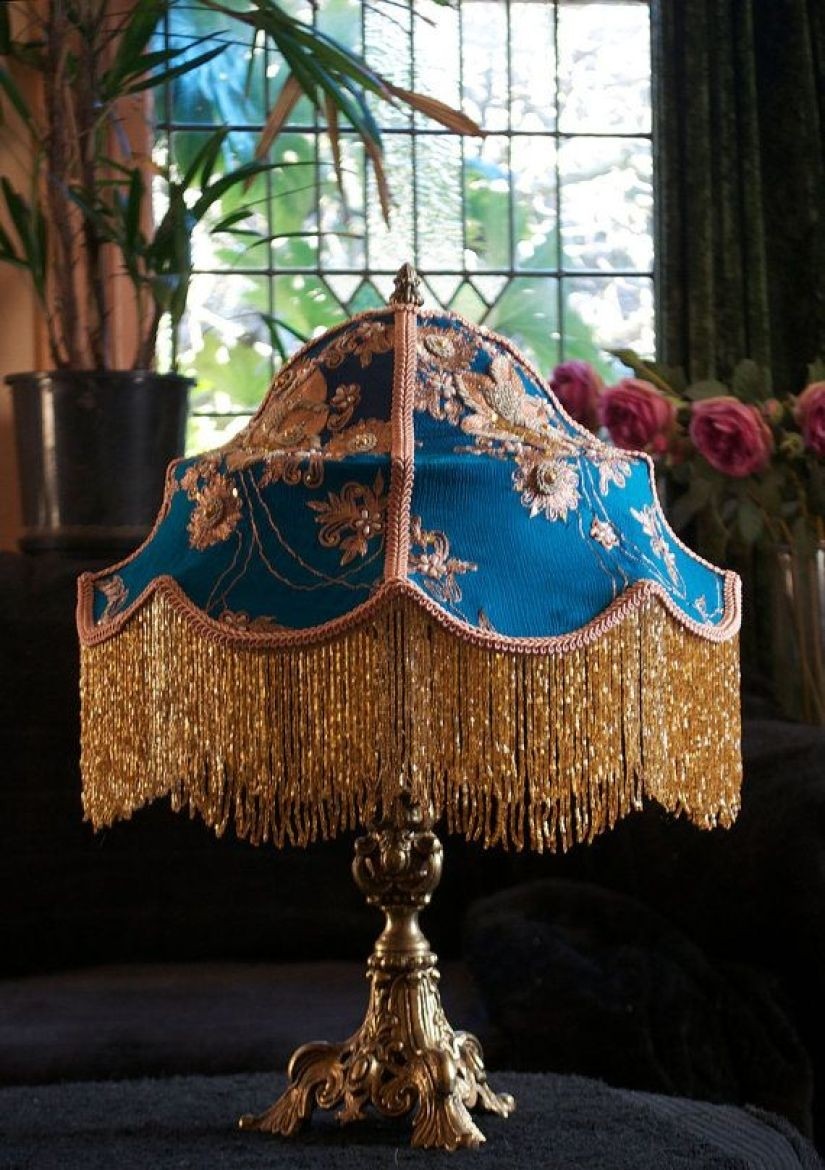 victoria lamp shade