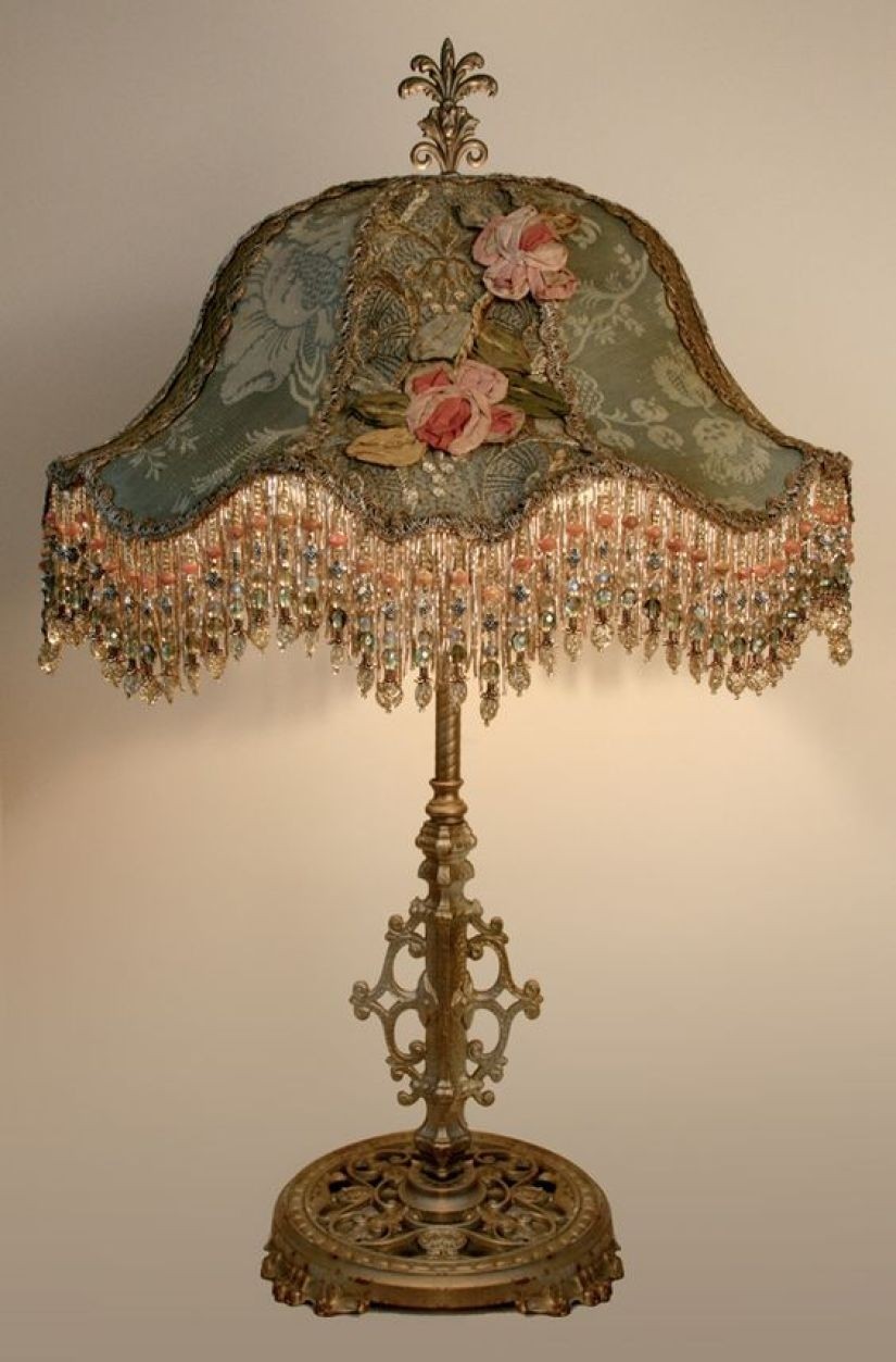 WOW Vintage Victorian Lamp shade Fringed Beaded ROSES 