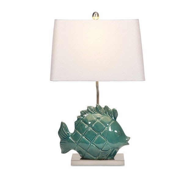 Fish table lamp in green