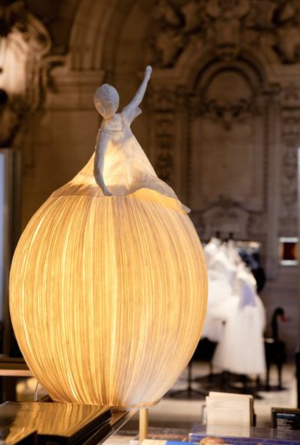Ballerina lamp 10