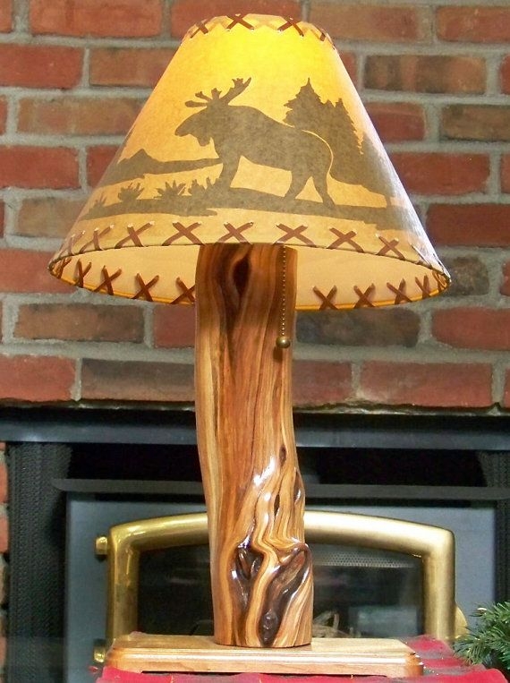 Moose table lamp