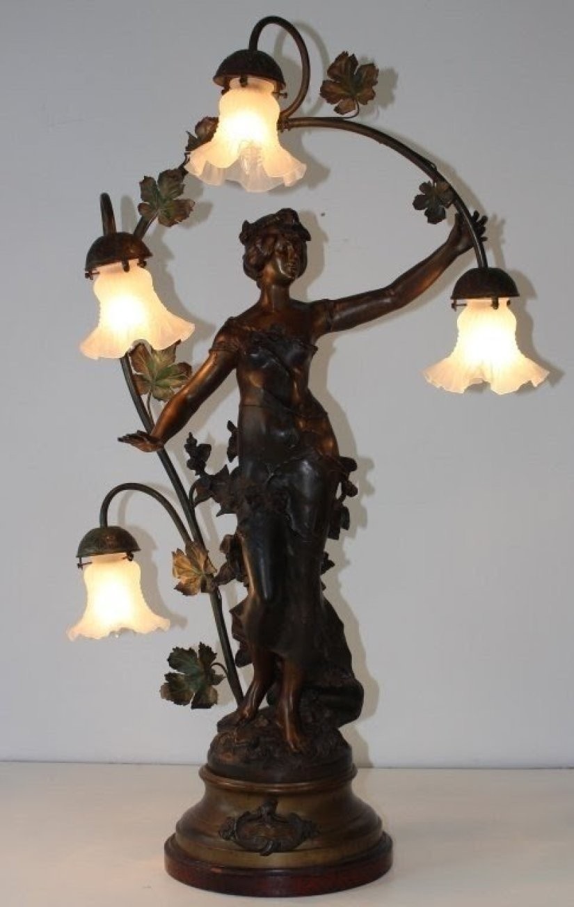 art deco figurine table lamps