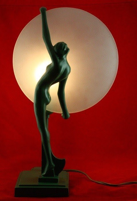 Art deco figurine table lamps