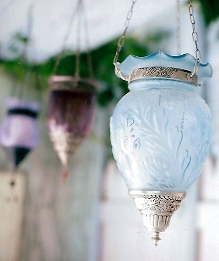 Could use chain to make candle lanterns using vintage bulb
