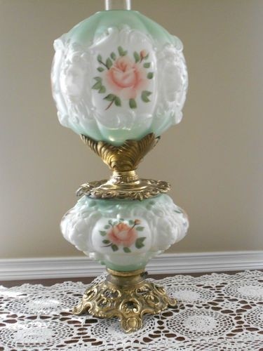Fenton Gone With The Wind Lamp Painted Roses With Lion Head