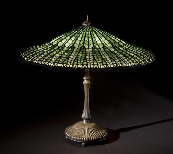 Lotus tiffany table lamp 2