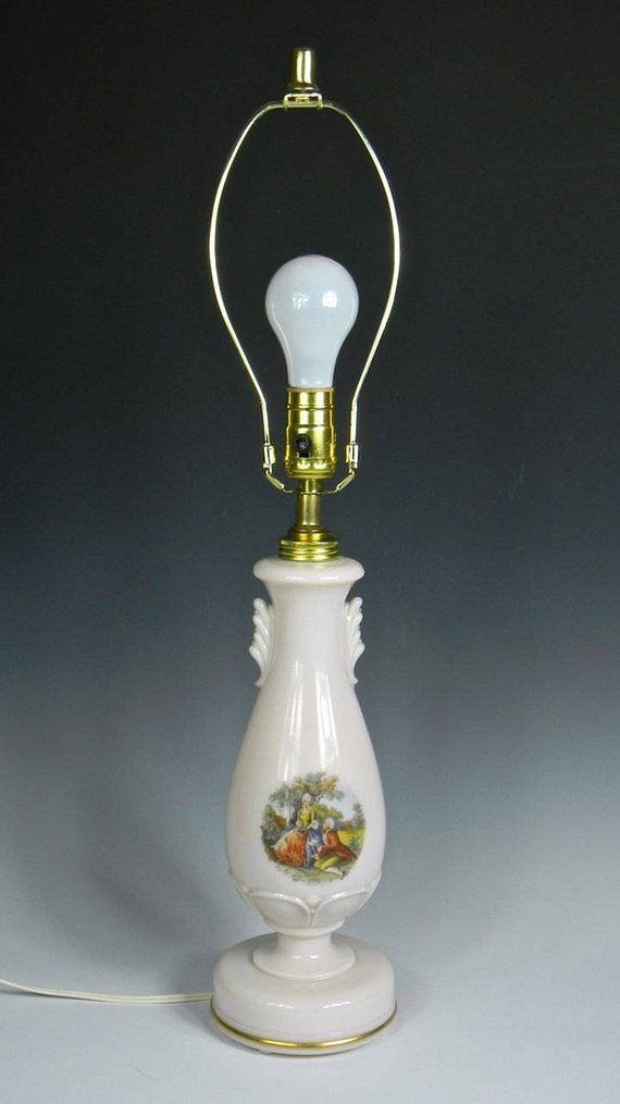 Beautiful aladdin alacite glass electric table lamp with colonial scene