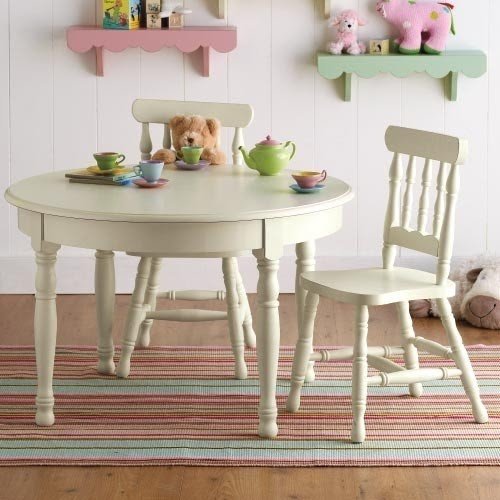 Flea market table chairs perfectly fitting for a petite miss
