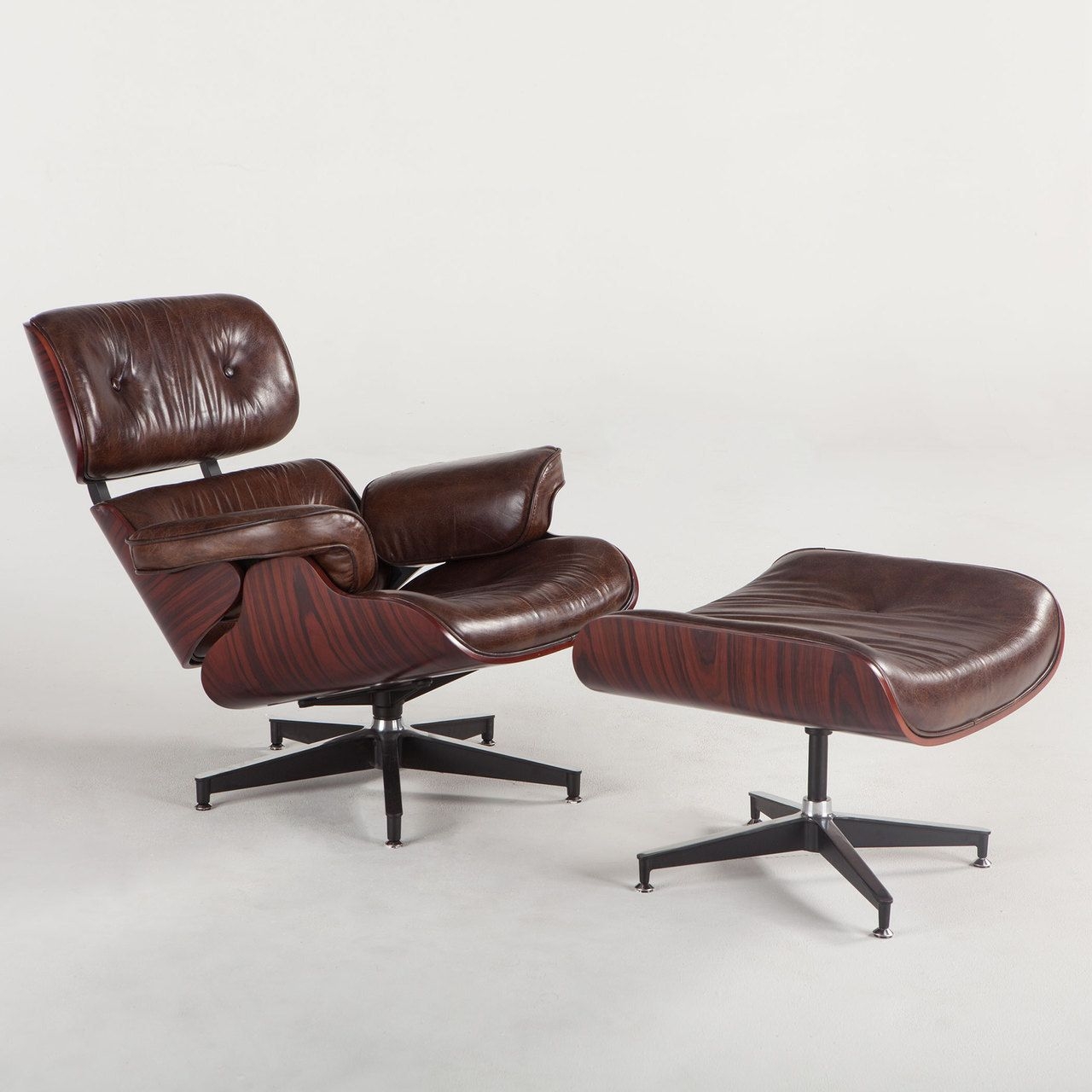 Reclining chairs with ottoman