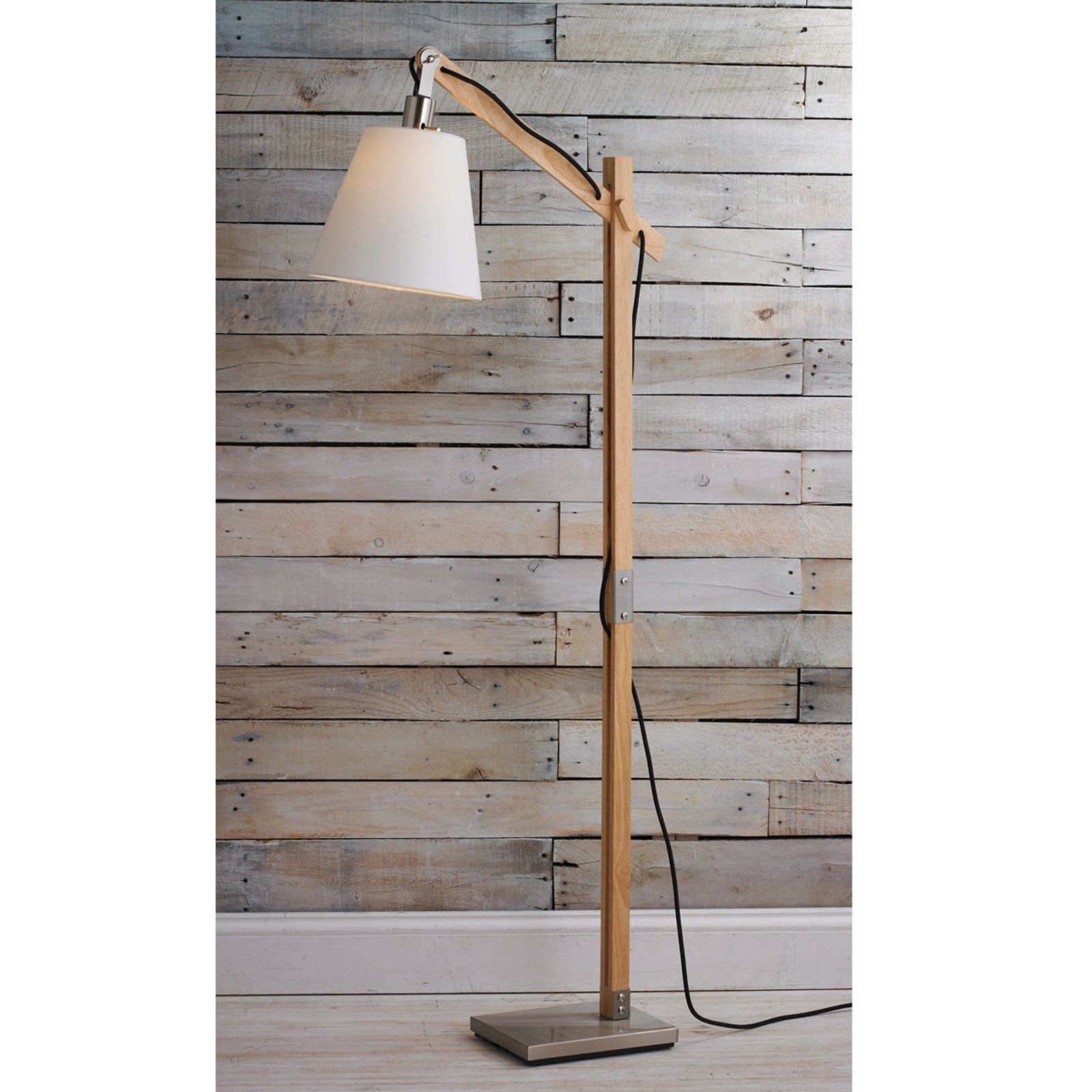 Featured image of post Floor Lamp Bases - Usually cast in corners or shoved between sectionals and chairs, a floor lamp is one of those easily overlooked pieces that shouldn&#039;t be.