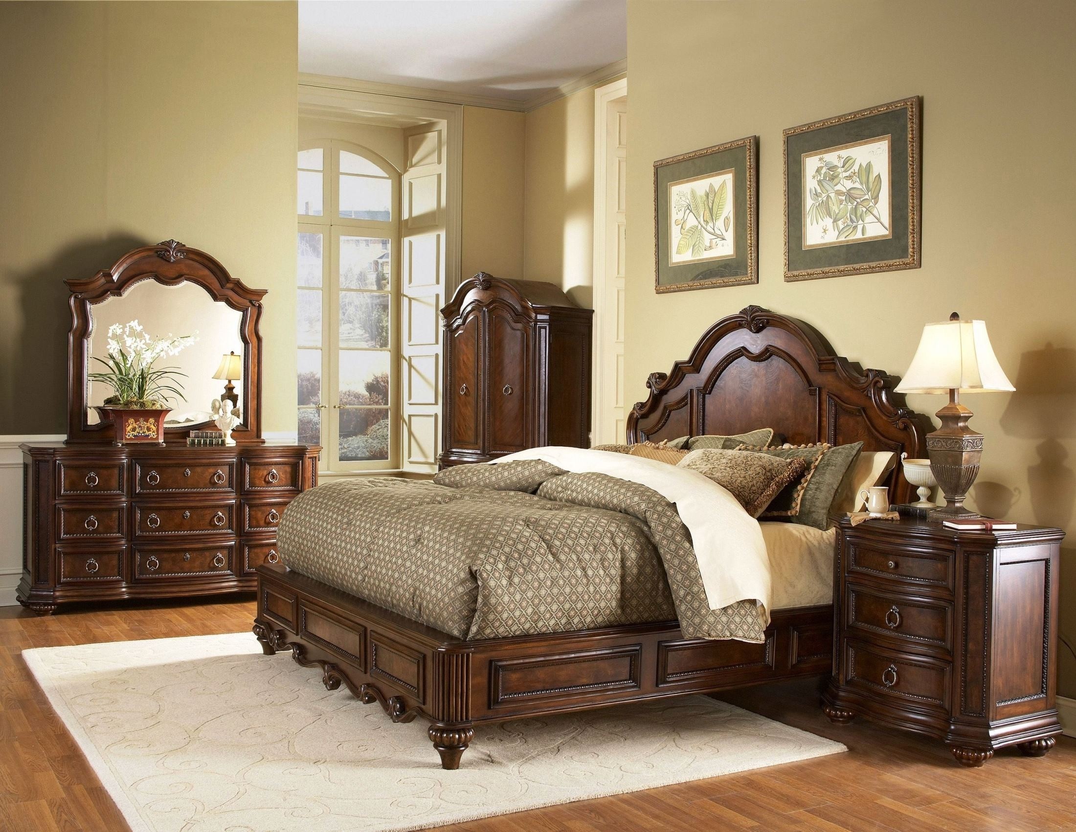 light mahogany bedroom furniture