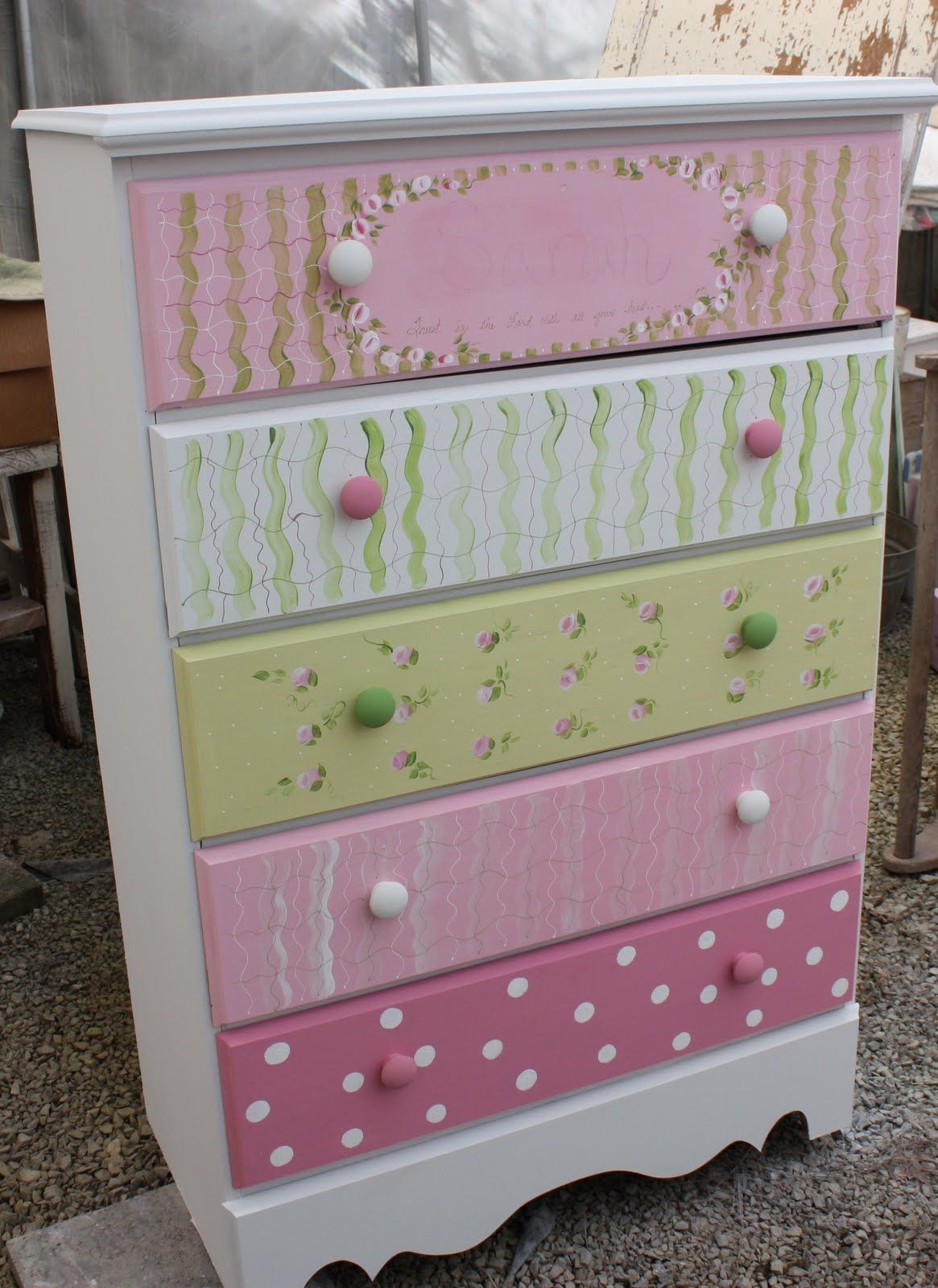 White childrens chest of drawers