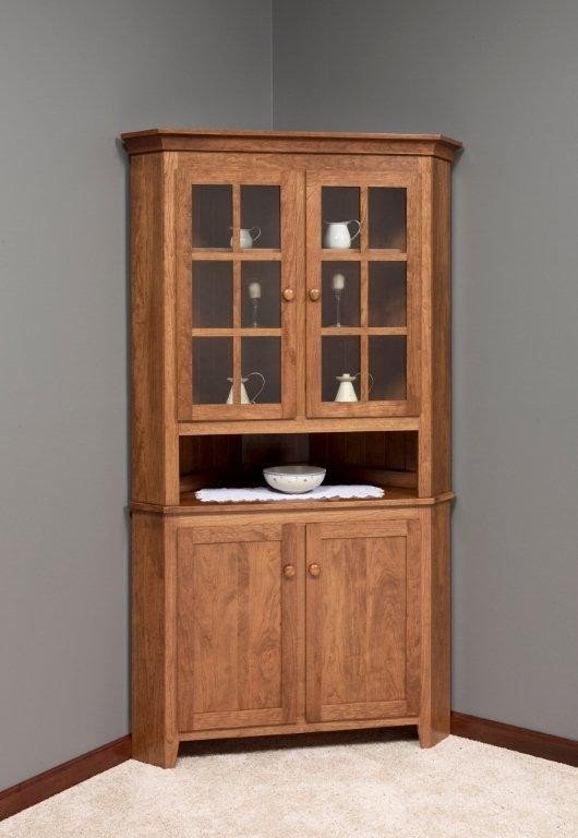 Corner cabinet with shelves