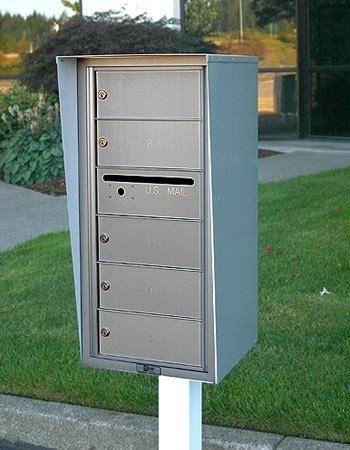 Multi unit mailboxes