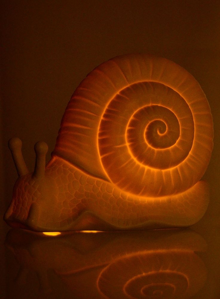 Snail lamp 27