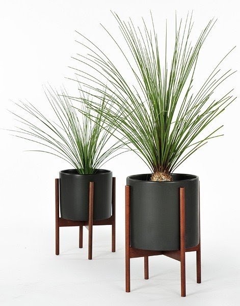 Case study cylinder plant pot with stand large modernica 1