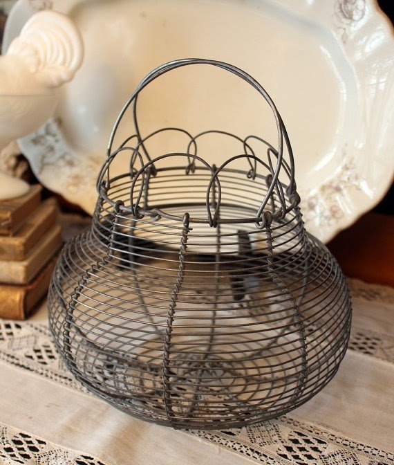 Decorative vintage wire egg basket