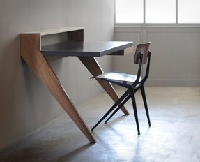 Modern Desk 2018