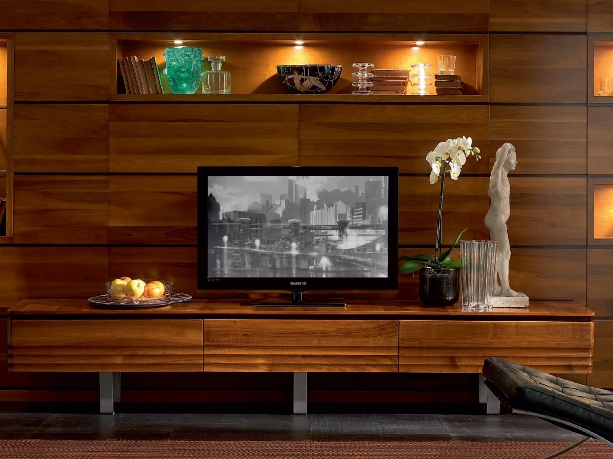 Low solid wood tv cabinet elettra day collection by cantiero