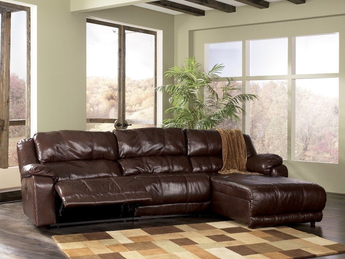 Small reclining sectional 1