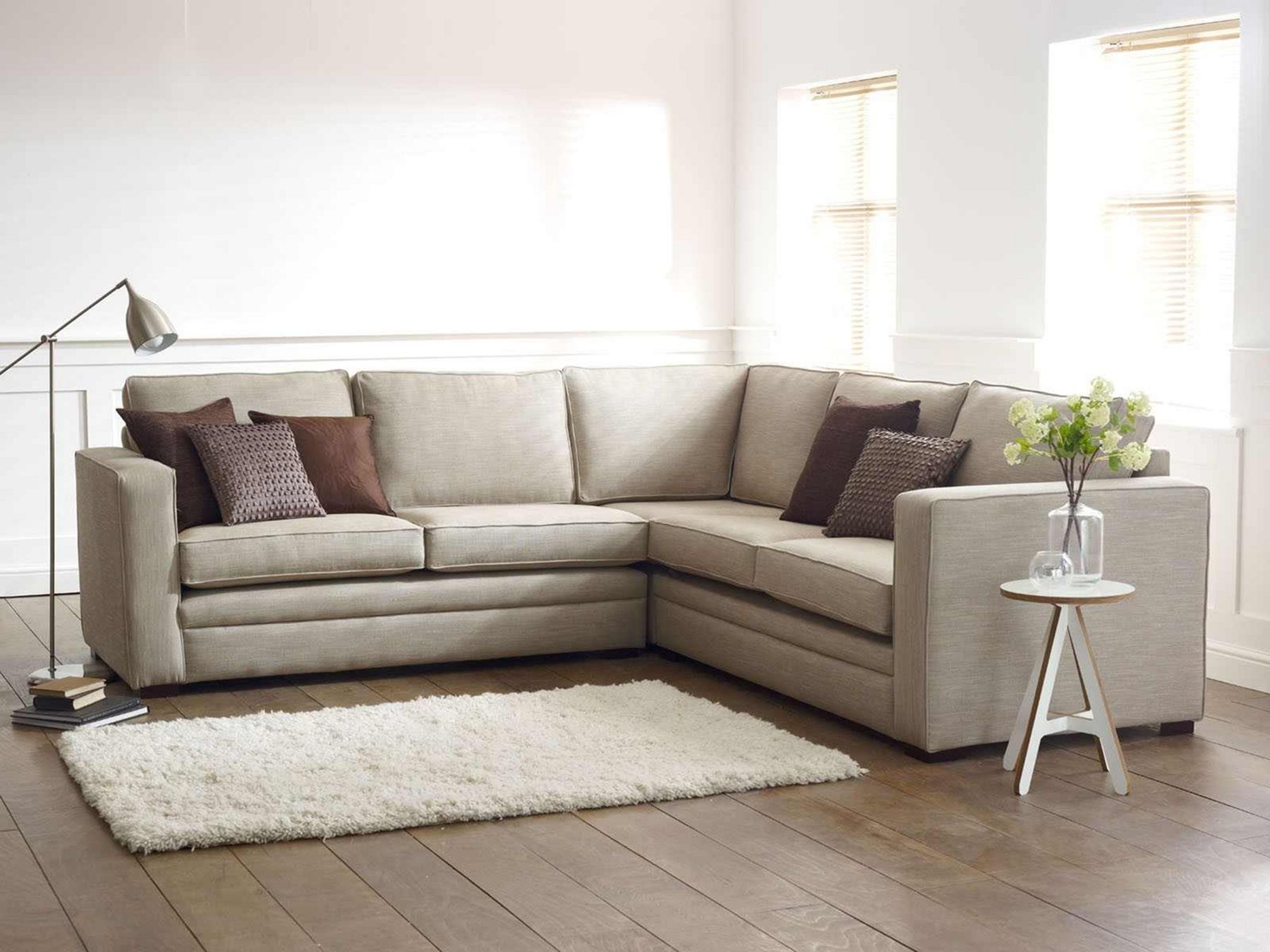Small reclining sectional 10