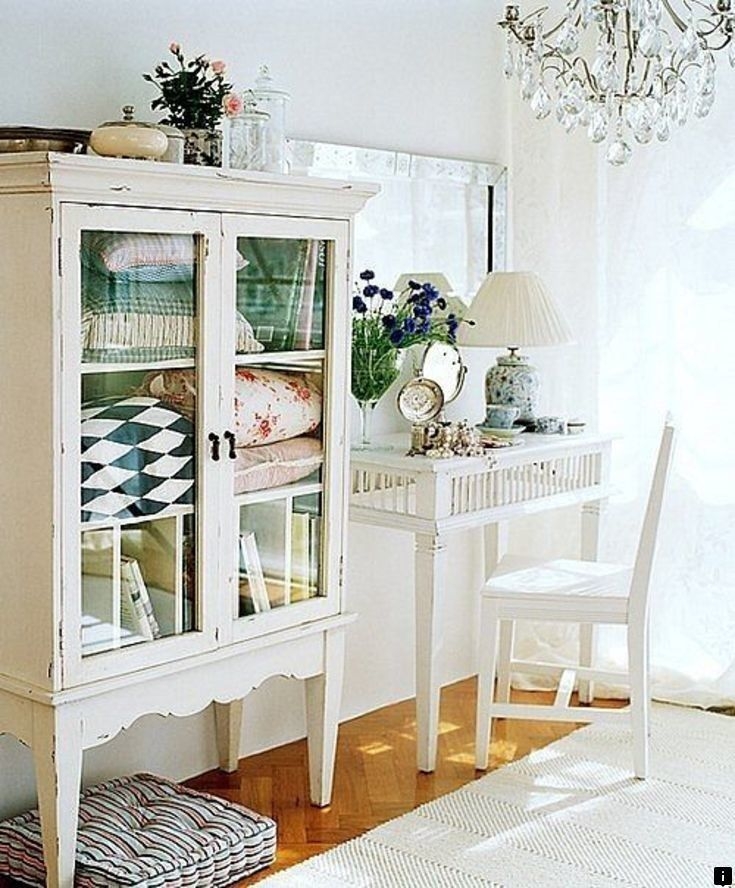 White curio corner cabinet 11