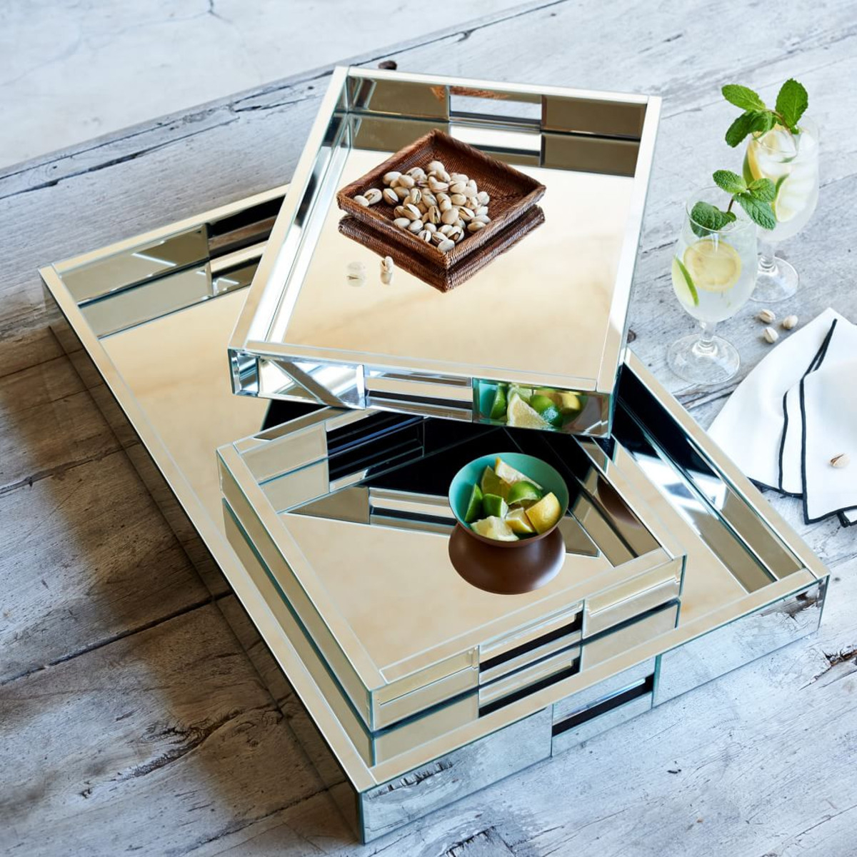 mirrored tray table