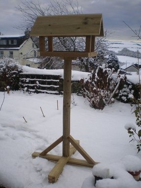 Free Standing Bird Feeder - Foter