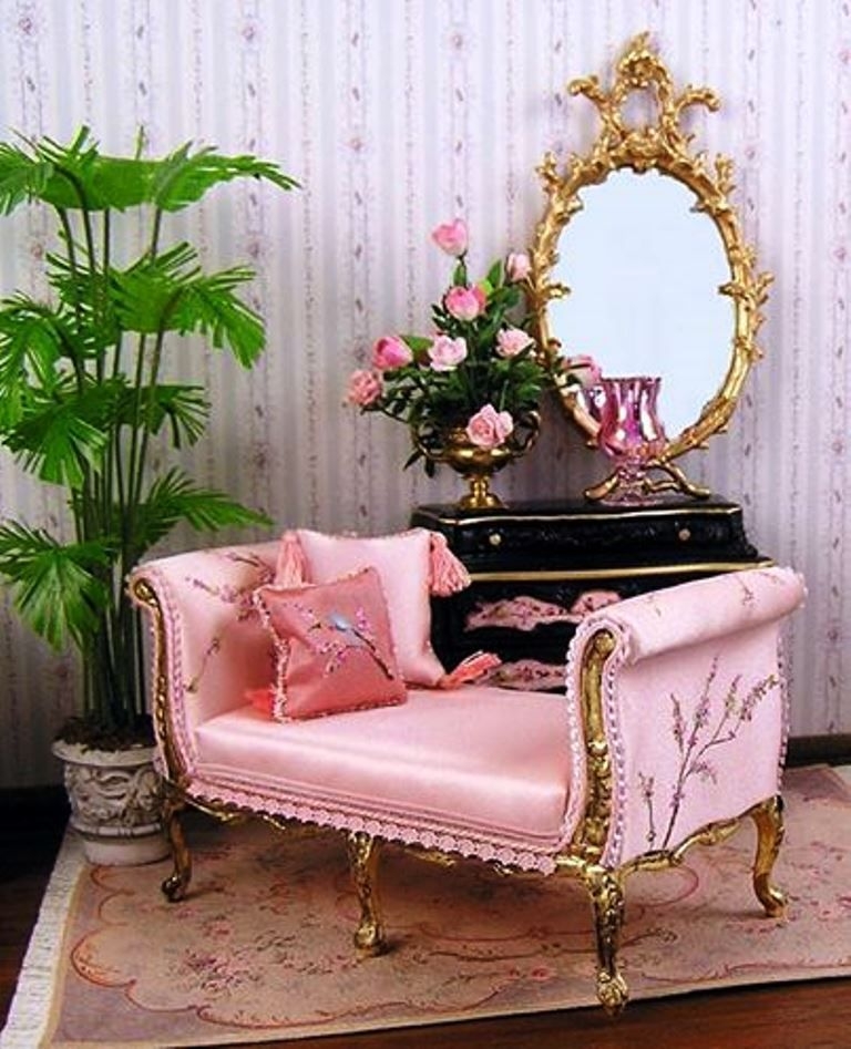 antique pink velvet chair