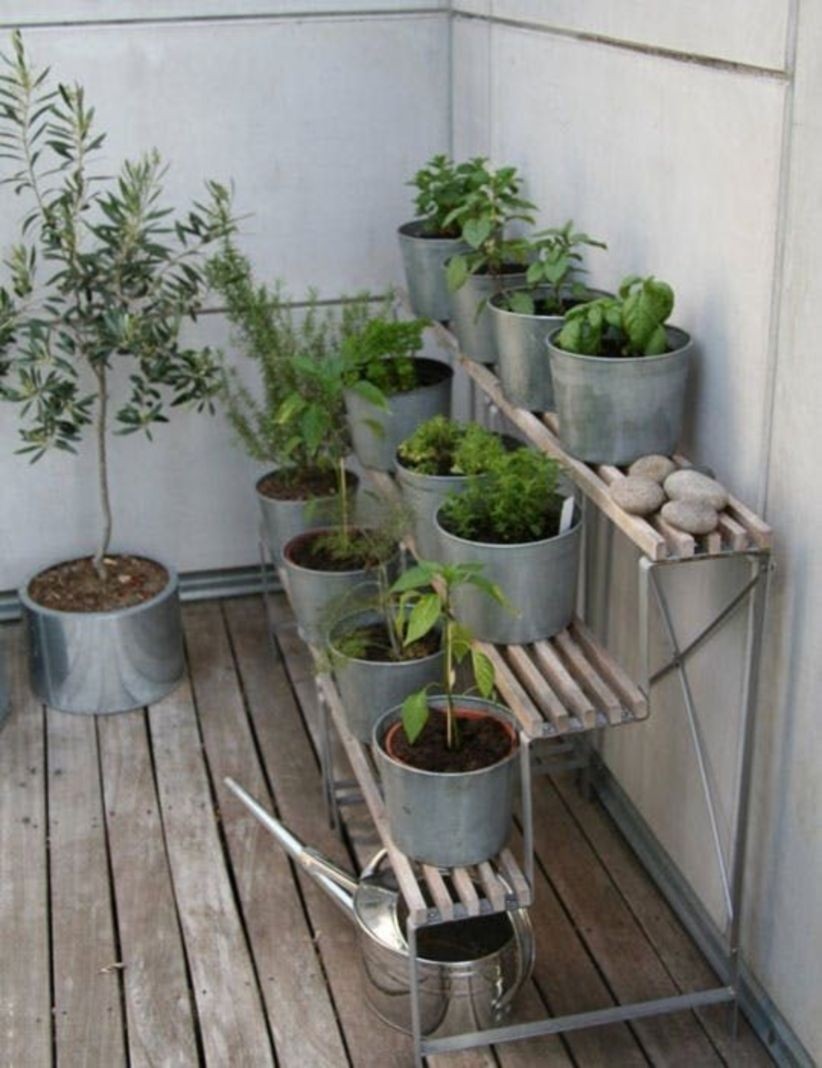 Metal plant stand 3 tier