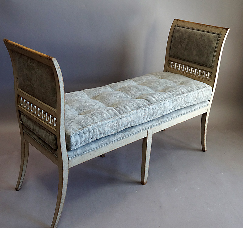 Upholstered benches with arms 6