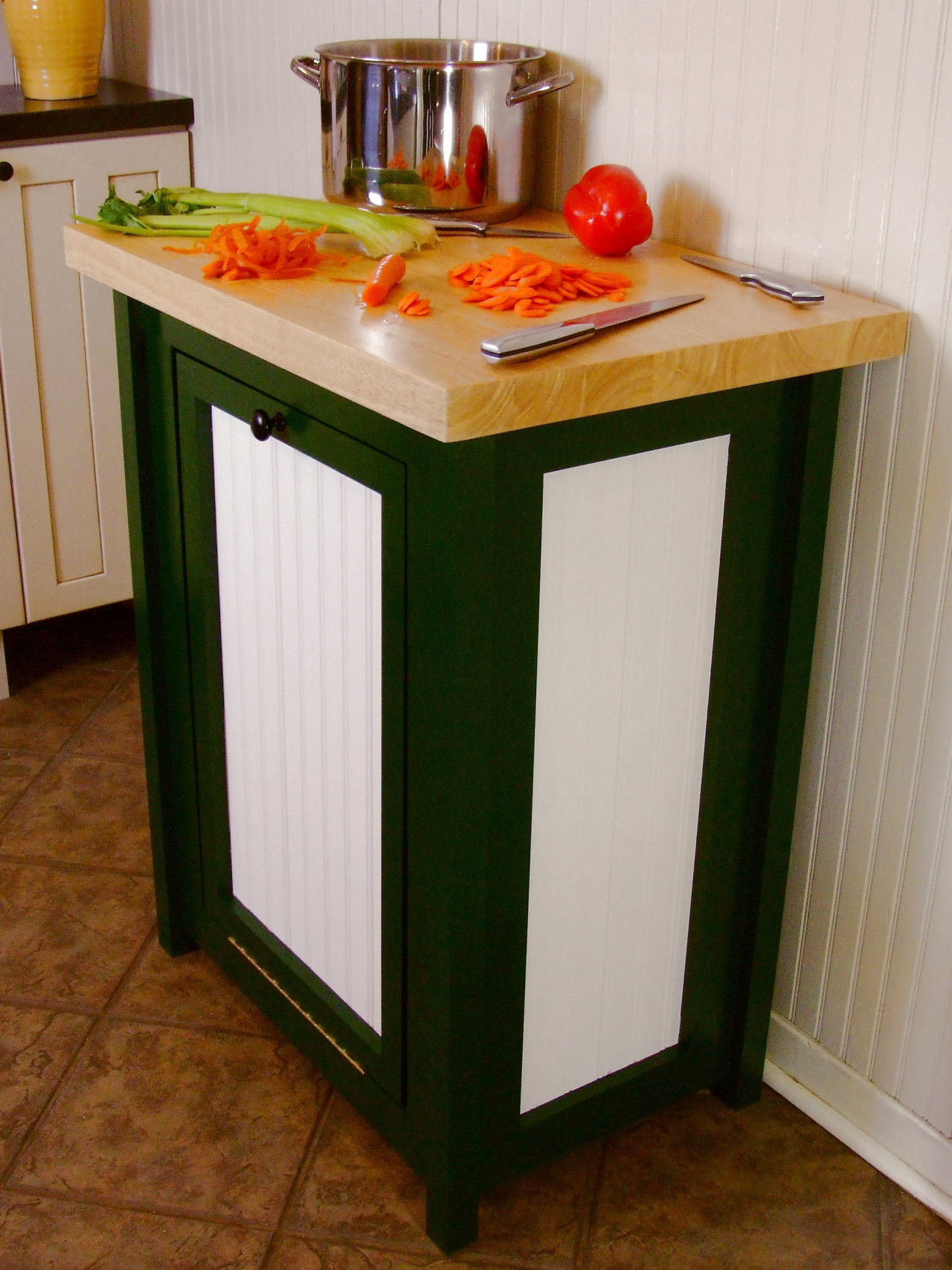 Kitchen Island With Cutting Board Top - Foter