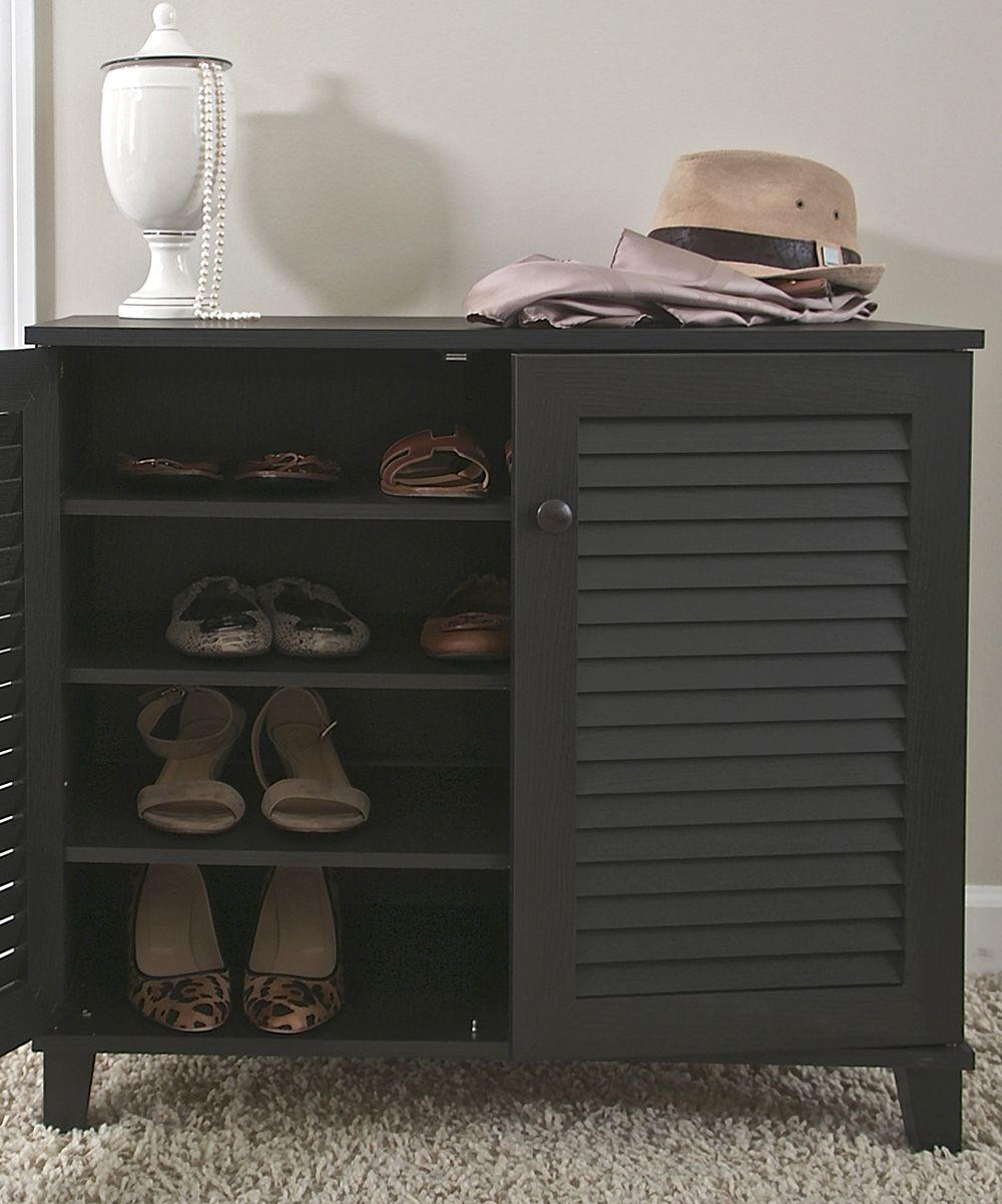 Small shoe cabinet 28