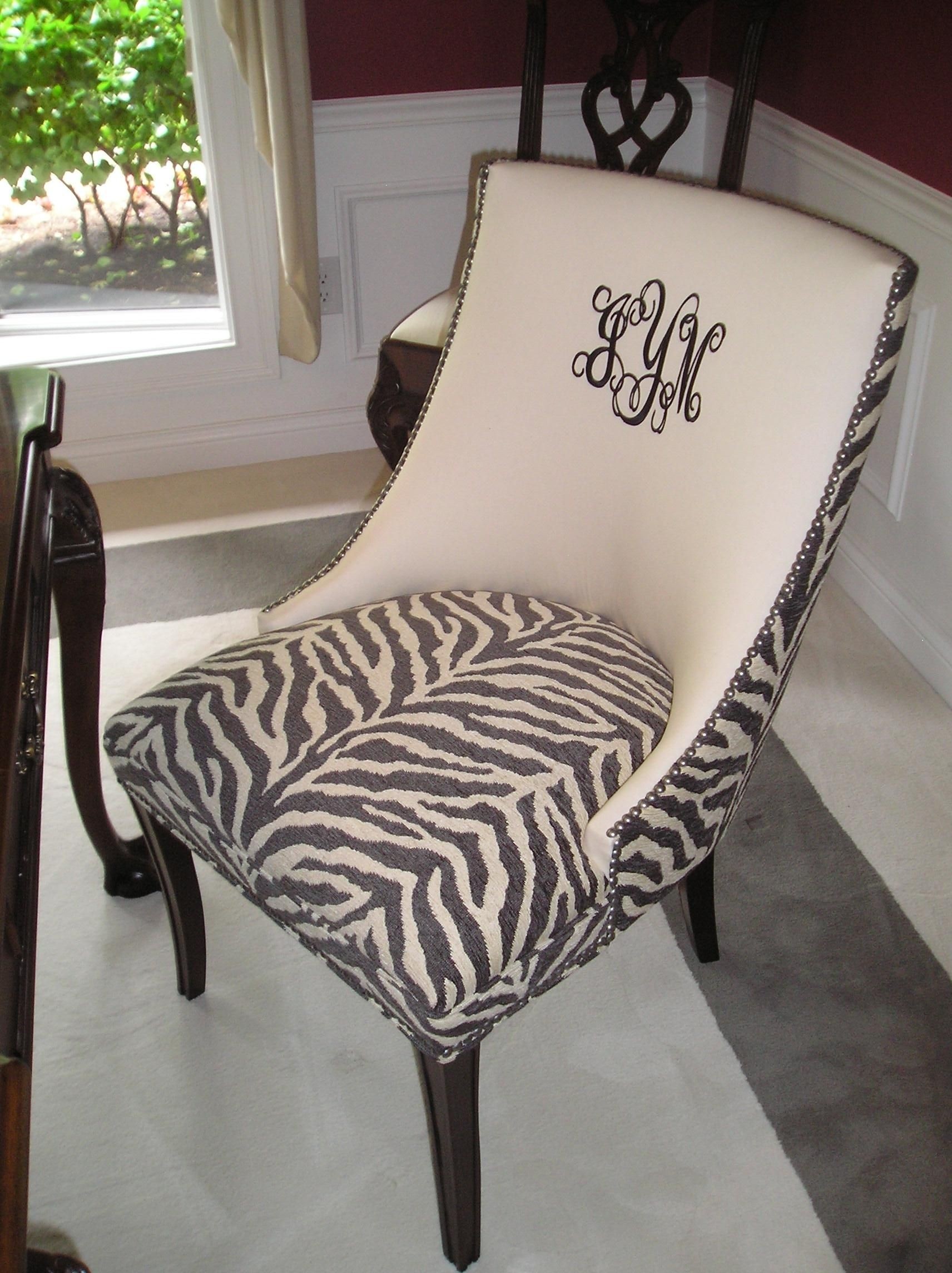 Animal print 2024 dining chairs