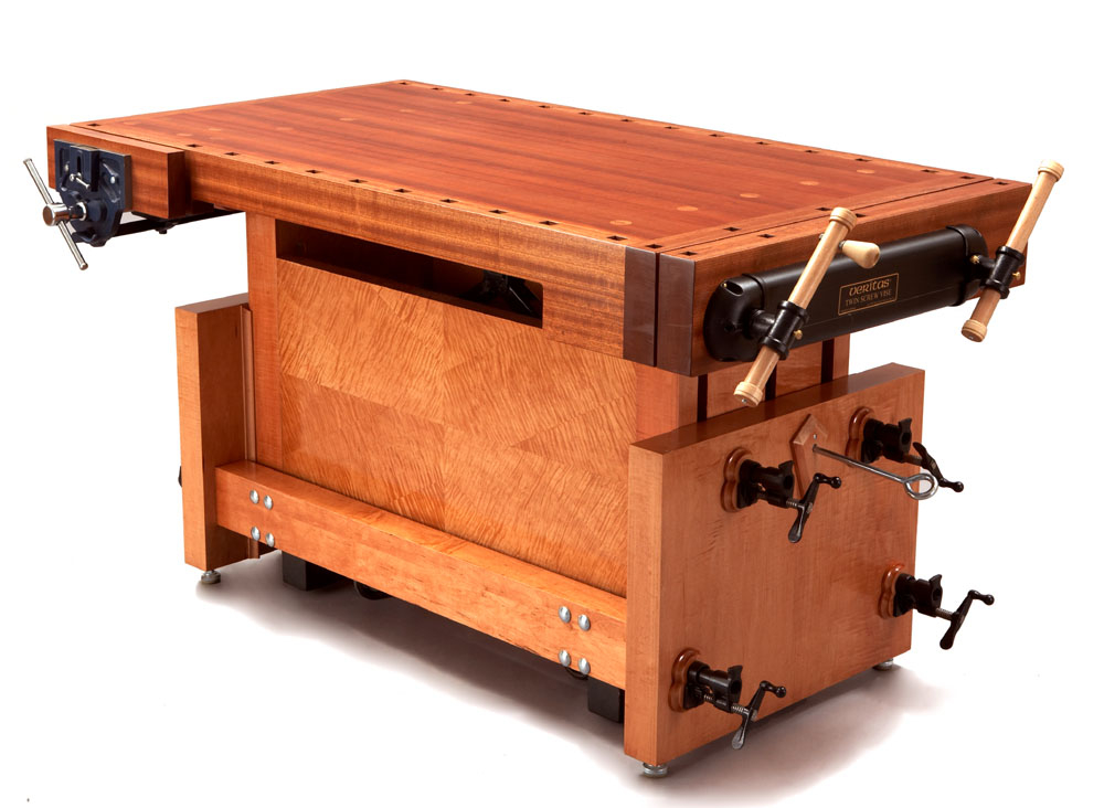 Woodworking workbench 2