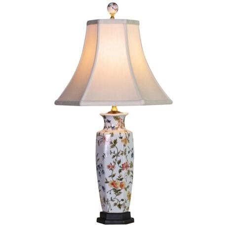 Floral porcelain table lamp 1