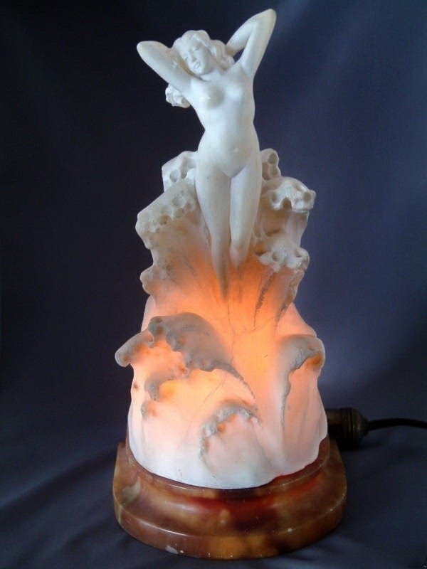Nude lady art deco alabaster table lamp