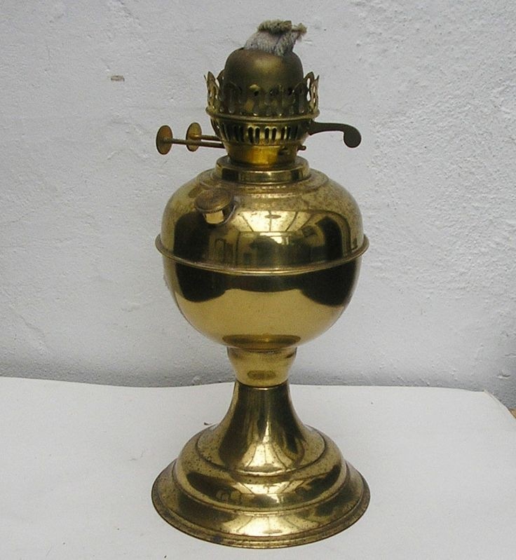 Antique victorian duplex brass oil lamp