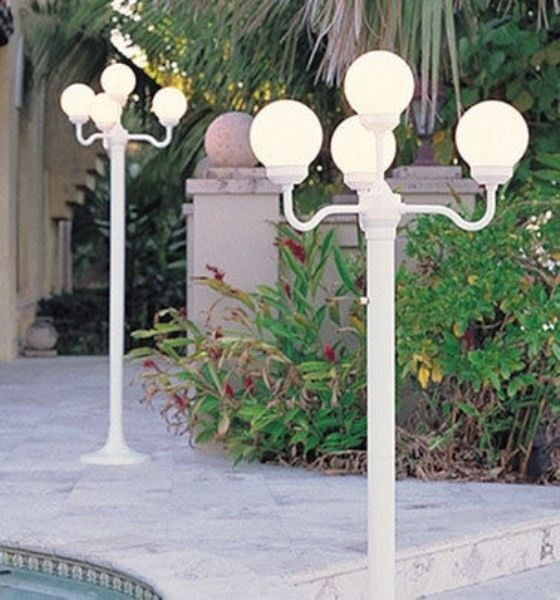 Light deals pole globes