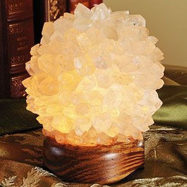 Quartz crystal lamp