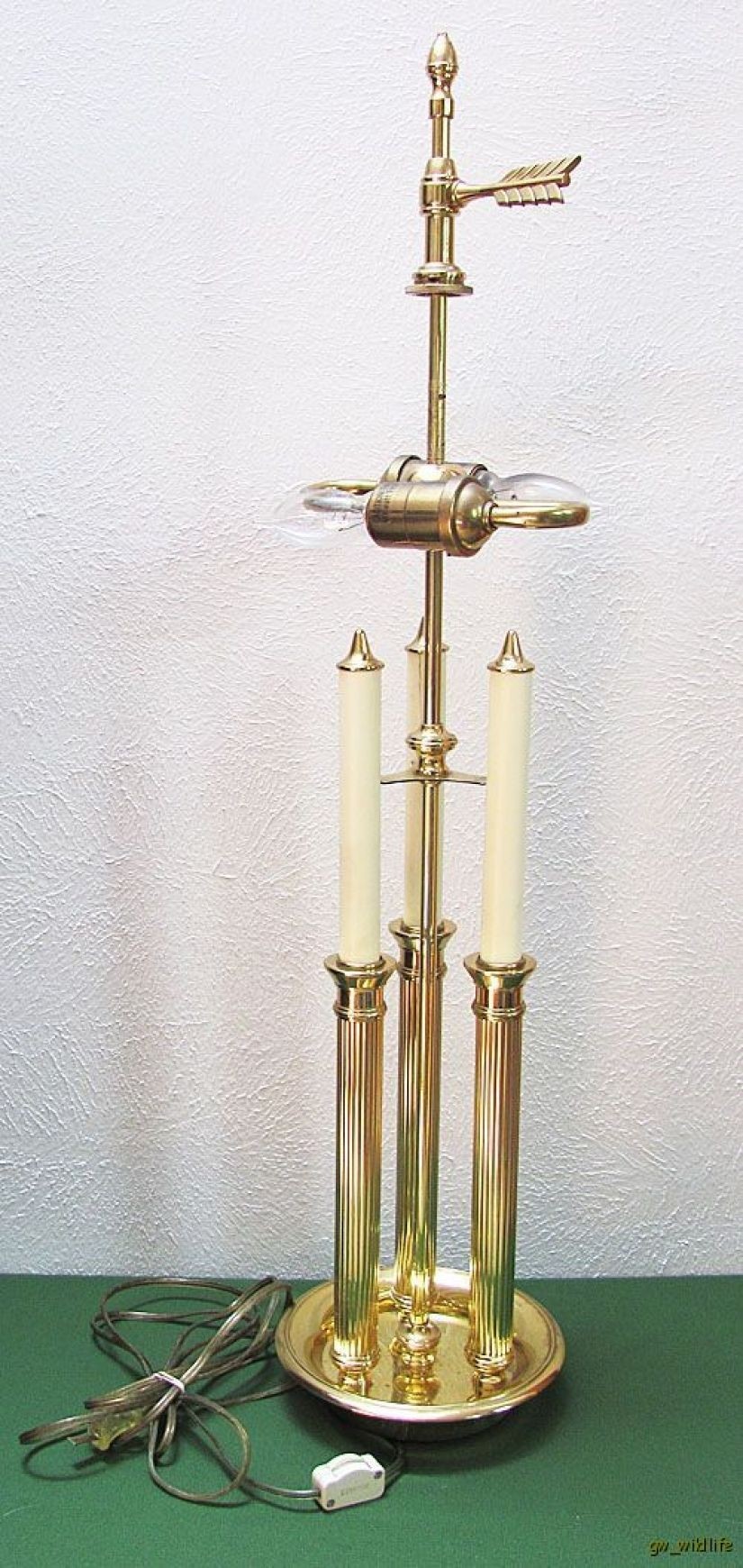 About vintage baldwin brass three column candlestick table lamp