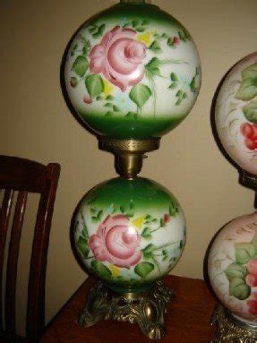 Antique lamp gone with the wind hurricane lamp