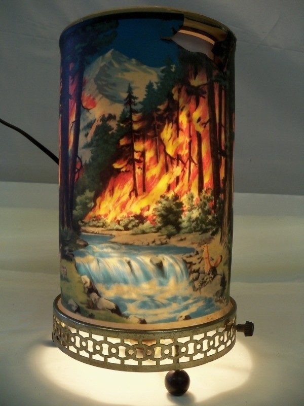 Vintage 1955 econolite mothion lamp forest fire scene
