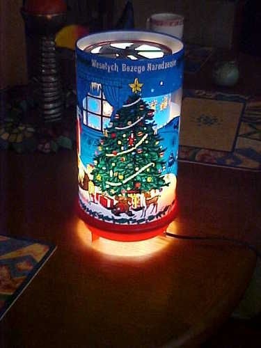 Vintage 41 year old christmas motion lamp