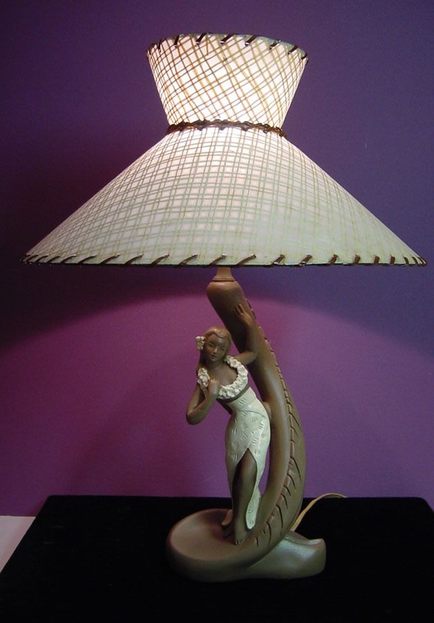 HULA GIRL Lamp W Light up Boobs Hawaiian Table WW11 Risque Naughty