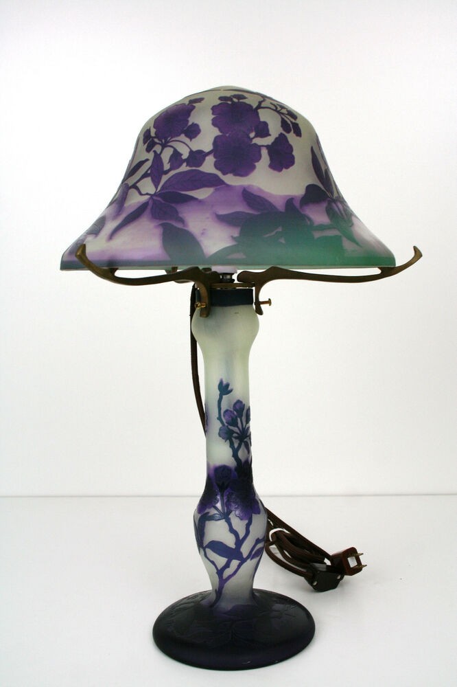 Galle style table lamp cut glass floral pattern 1