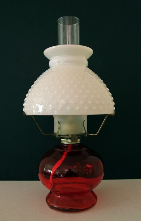 Ruby milk glass vintage table oil lamp