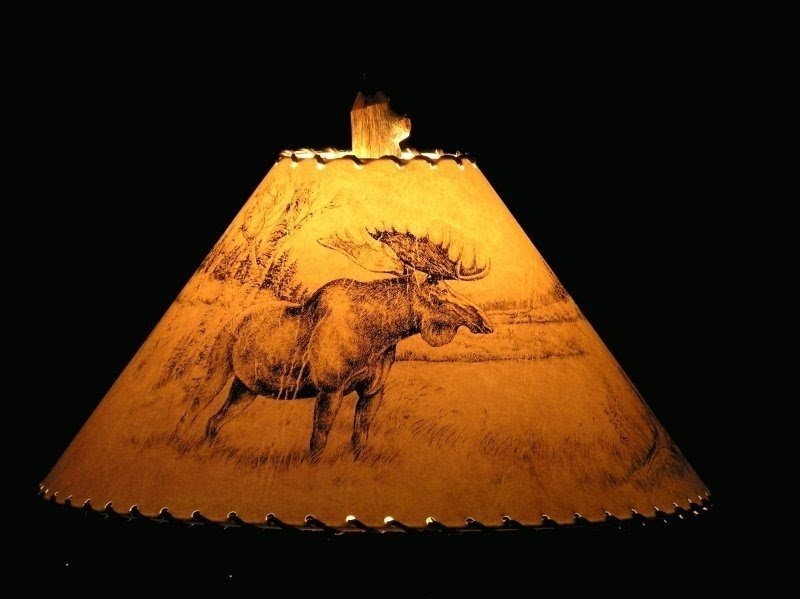 Hold your curser over the moose lamp shade to see